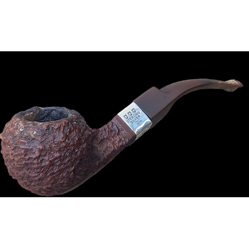 161 - A SILVER COLLARED PIPE