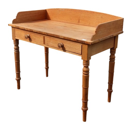 120 - A VICTORIAN PITCH PINE WASHSTAND 42 x 21.25 x 35