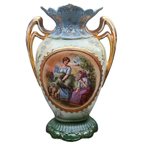 48 - AN EDWARDIAN VASE