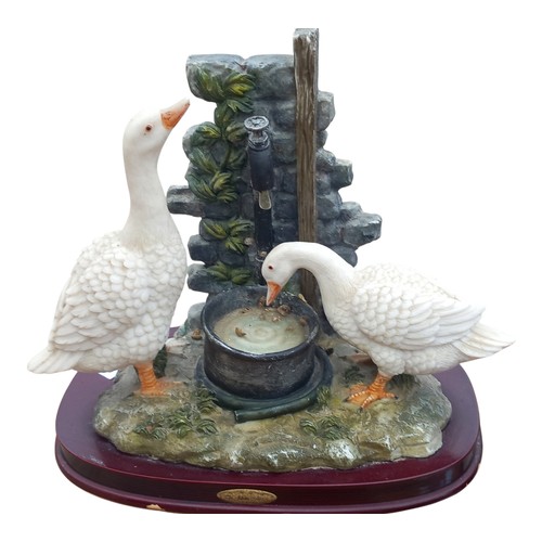 63 - GEESE ORNAMENT