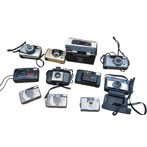 73 - A QTY OF VINTAGE CAMERA'S