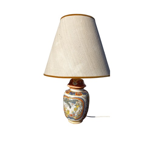 149 - A LARGE TABLE LAMP ORIENTAL PATTERN