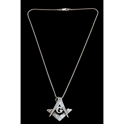 548 - A SILVER MASONIC JEWELL ON SILVER CHAIN