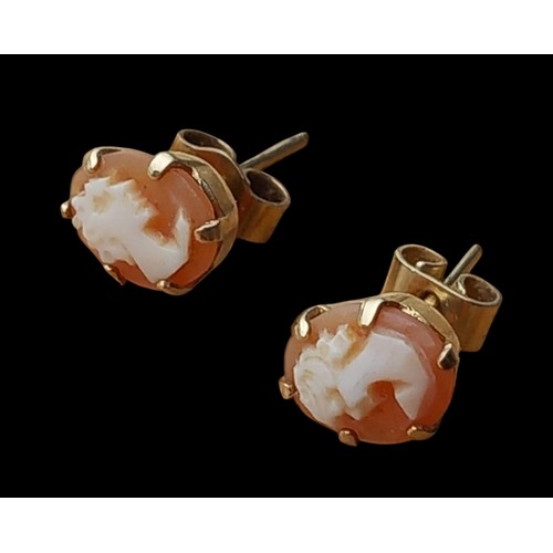 225 - 9ct GOLD CAMEO STUD EARRINGS