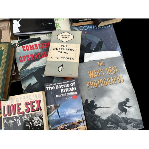 313 - A LARGE SELECTION OF MILITARY/WAR RELATED BOOKS AND MAGAZINES