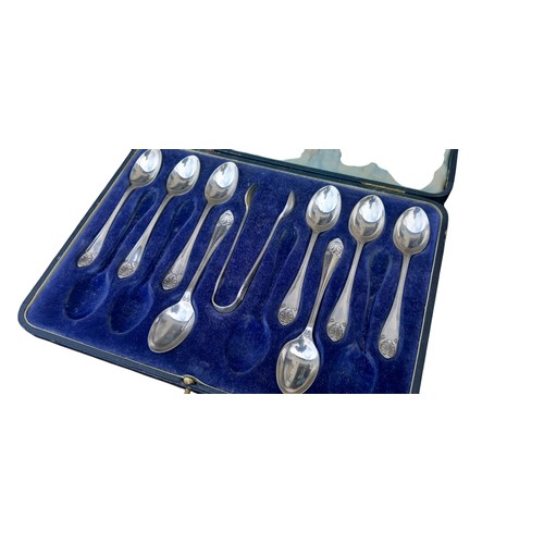 512 - A SET OF 8 SHEFFIELD SILVER TEASPOONS &  MATCHING TONGS BY WALKER AND HALL 220grm