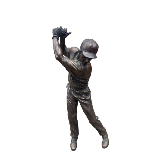 390 - A LARGE  GOLFING FIGURE IN A BRONZE FINISH