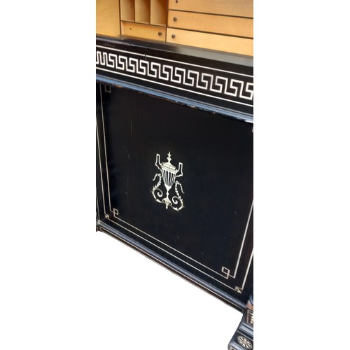 427 - A STUNNING UNIQUE INLAID DAVENPORT DESK FINISHED IN A GREEK STYLE PATTERN (SOME REPAIRS NEEDED) 27 x... 