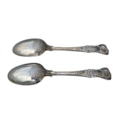 625 - A PAIR OF WILLAM IV HIGHLY DECORATIVE LONDON SILVER SERVING SPOONS 235grm WITH SHELL DESIGNS 8.75