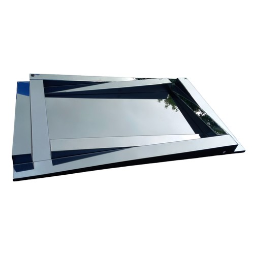 689 - A MODERN DESIGNER STYLE MIRROR WITH MULTI PANELS