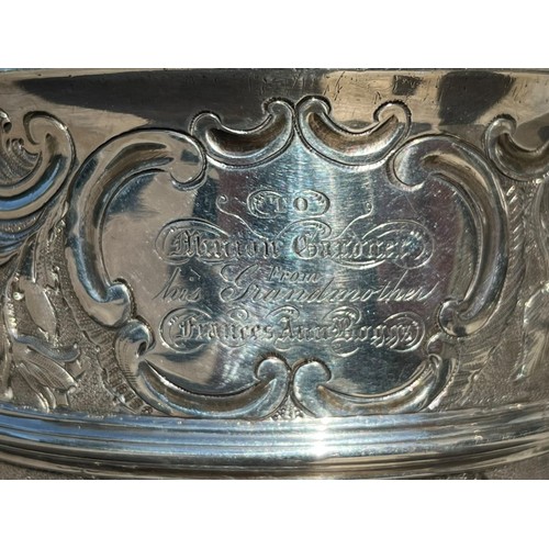 587 - A SUPERB AND VERY UNIQUE SOLID IRISH SILVER CUP HALLMARK INDICATES DATED 1808 431grm