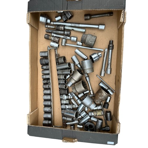 29A - BOX OF MIXED SOCKETS (SOME SPIECLIST)