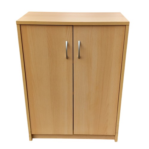 683B - A BEECH FITTED CUPBOARD