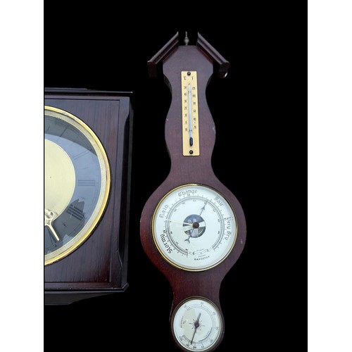 1 - A SMALL BAROMETER & METAMEC QUARTZ CLOCK