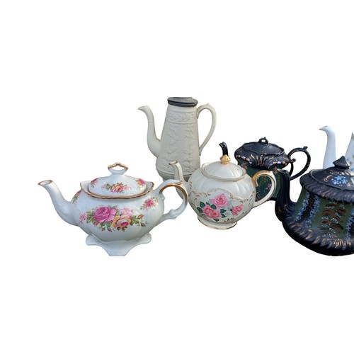 218 - LOT OF 7 VINTAGE TEAPOTS