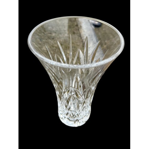 231 - A SMALL WATERFORD CRYSTAL VASE 6