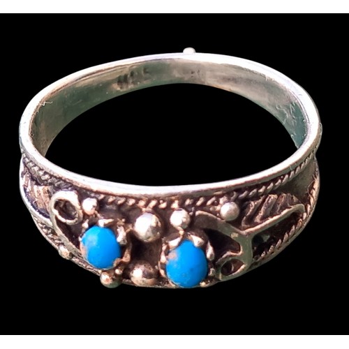 254 - SILVER AND TURQUOISE RING