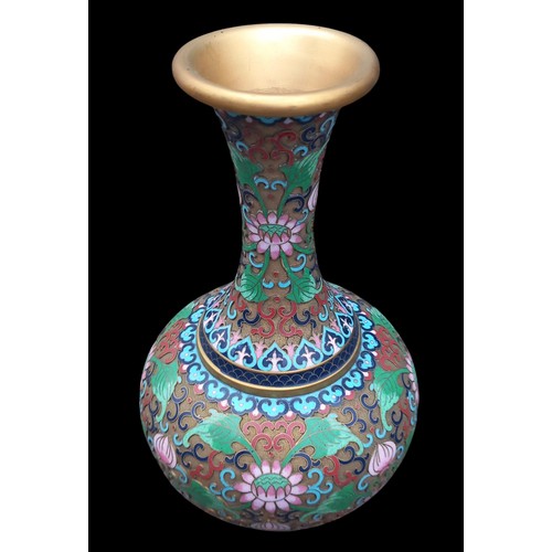 323 - A STUNNING,HIGHLY DECOARTIVE, COLOURFUL FLORAL DESIGNED CLOISONNE VASE 8