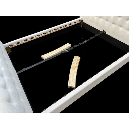 418 - 5FT BIEGE BUTTON BACK BED FRAME