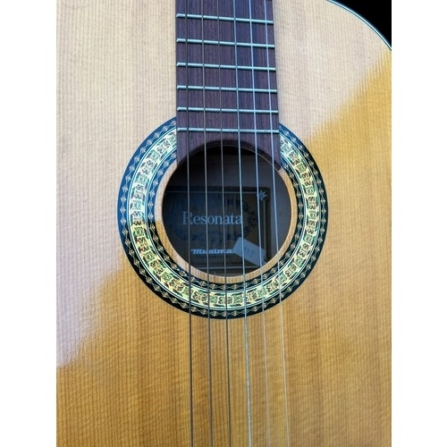 404 - REOSONATA MUSIMA CLASSICAL GUITAR