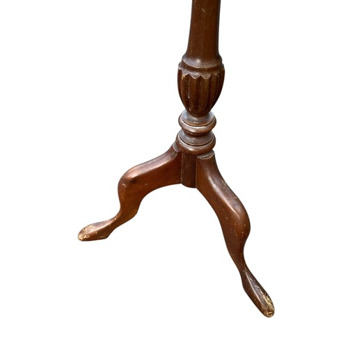 23 - A MAHOGANY TRIPOD PLANTSTAND