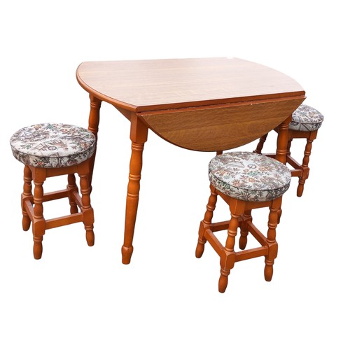 146 - OAK DROPLEAF TABLE AND 3 STOOLS