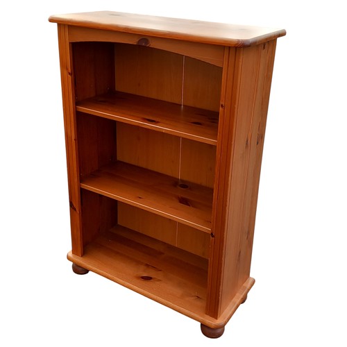 615A - PINE BOOKSHELF