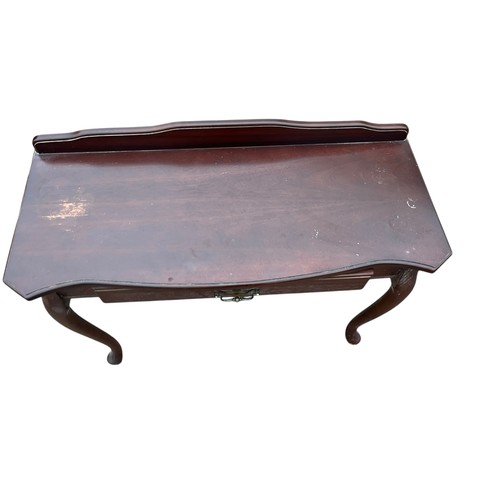 22 - MAHOGANY SINGLE DRAWER CONSOL TABLE