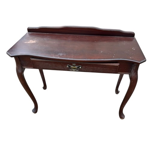 22 - MAHOGANY SINGLE DRAWER CONSOL TABLE