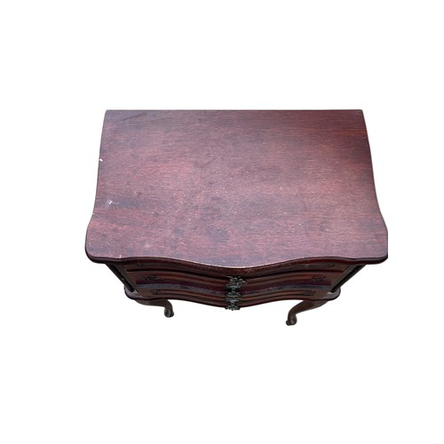 49 - MAHOGANY 3 DRAWER LAMP TABLE ON QUEEN ANNE LEG