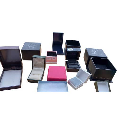 88 - A MIXED LOT OF JEWELLERY BOXES