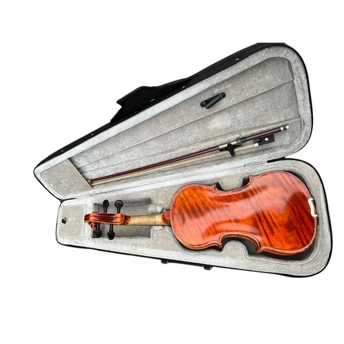 149 - A VIOLIN IN CASE