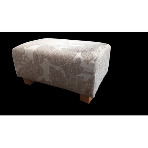 385 - SMALL FOOTSTOOL