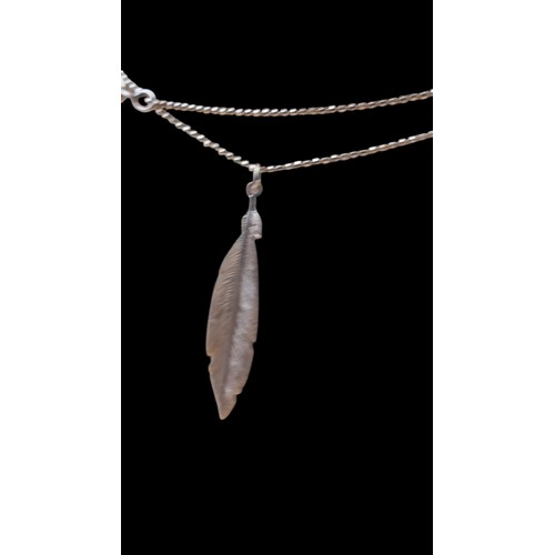 221 - SILVER FEATHER PENDANT ON SILVER CHAIN