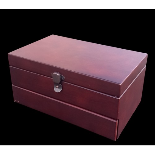 770 - A MULTI TIER MIRRORED JEWELLERY BOX