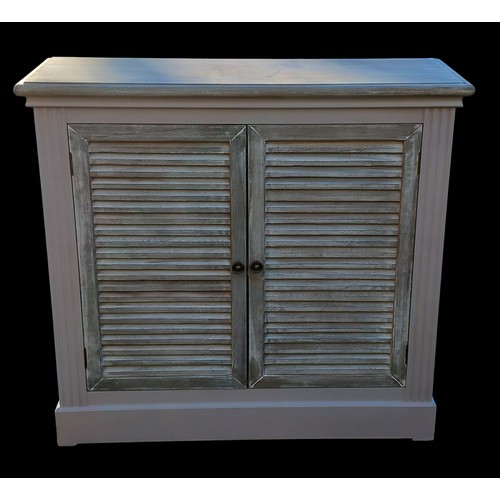 772 - NEW LIGHT GREY 2 DOOR CABINET