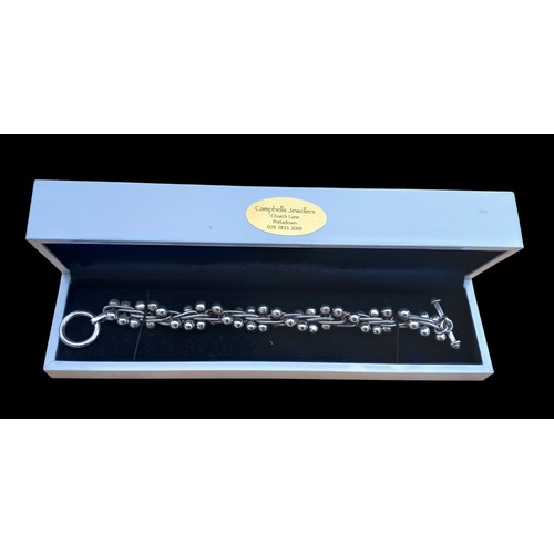 628 - A TIANGUIS JACKSON DESIGNER SILVER BRACELET BOXED 76grm