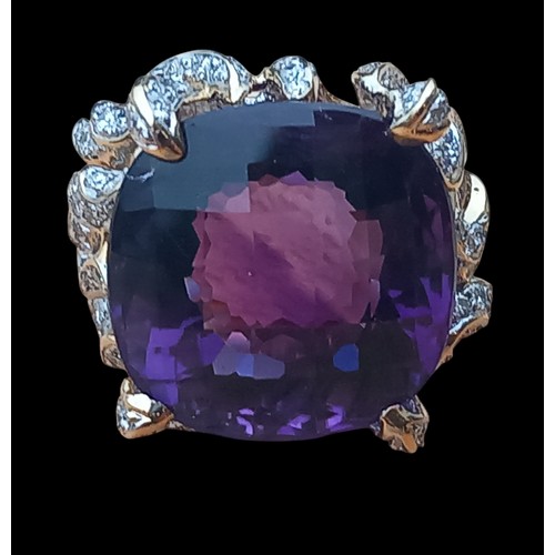 647 - A BEAUTIFUL AND NEW STATEMENT CUSHION SHAPE AMETHYST & DIAMOND RING THE AMETHYST IS 2cm DIA WITH FLA... 