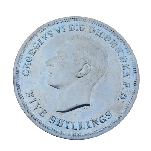 303 - A 1951 FEATIVAL OF BRITAIN 5 SHILLING (CROWN)