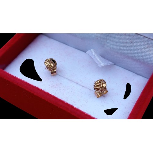 318 - 9ct GOLD KNOT EARRINGS