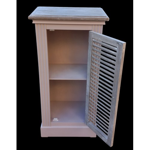 380 - NEW LIGHT GREY 1 DOOR CABINET