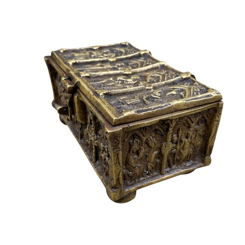 408 - A VERY HEAVY BRASS BOX DISPLAYING MEDIEVAL SCENE 6X3X3.5