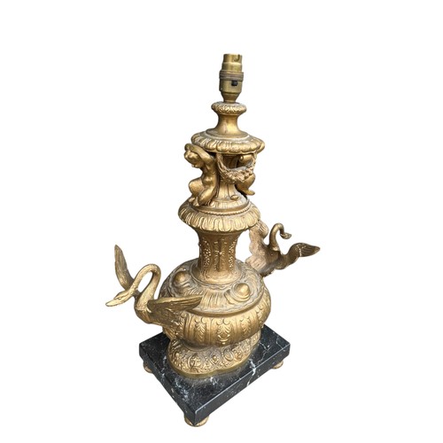 481 - AN EARLY ORNATE BRONZE TABLE LAMP WITH SWAN HEADS