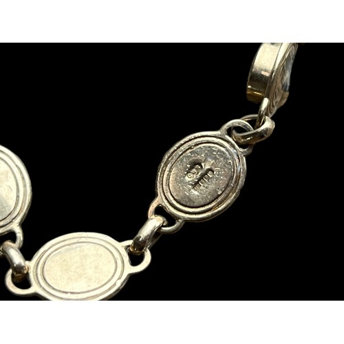 634 - 9CT GOLD & MOTHER OF PERAL BRACELET