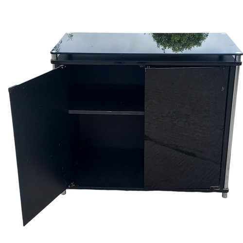 755A - BLACK GLASS ENTERTAINMENT UNIT