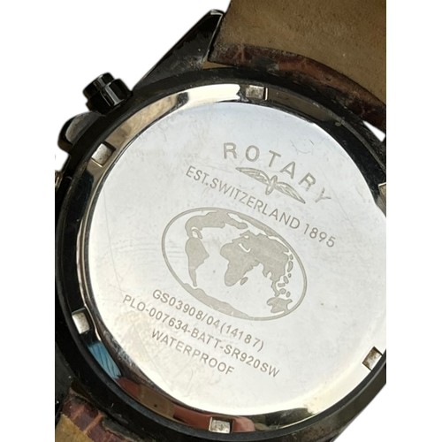 230 - A BOXED ROTARY GENTS WATCH