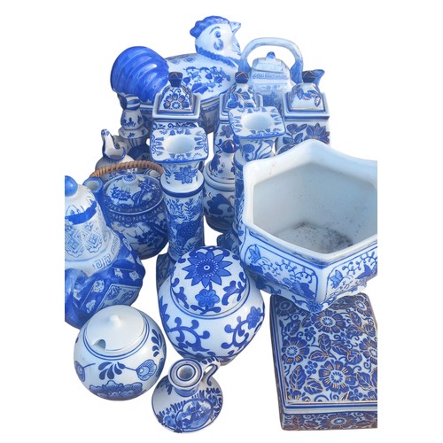 316 - BLUE AND WHITE WARES TO INCLUDE ORIENTAL PIECES