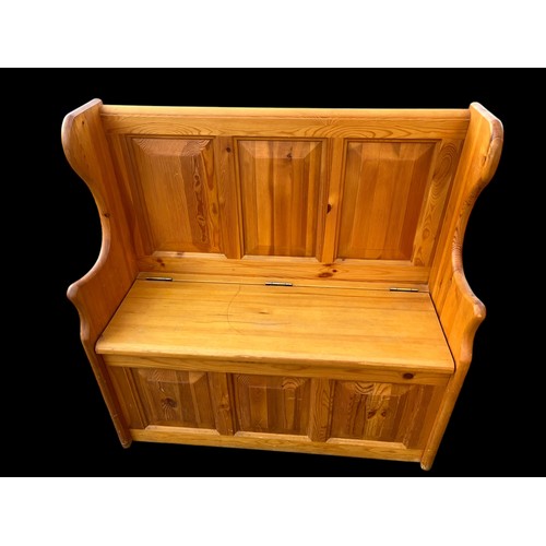 329 - PINE MONKS BENCH