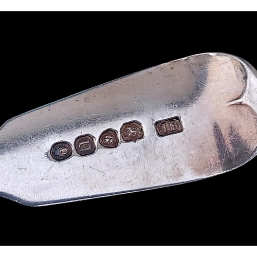 649 - A PAIR OF GEORGIAN (LONDON) SILVER TABLE SPOON 80grm