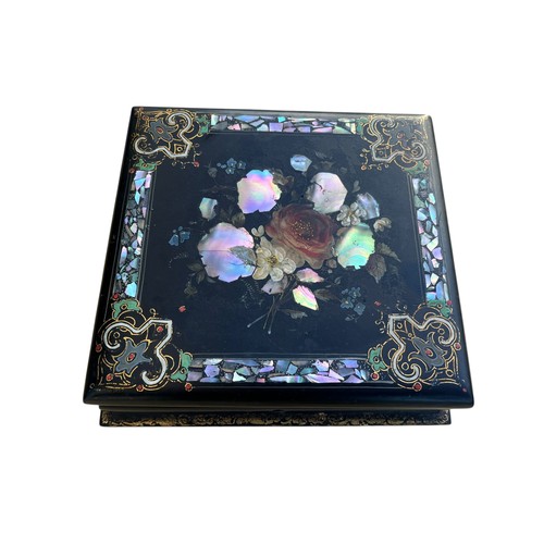 711 - A BEAUTIFUL LAQUERED HANDPAINTED FITTED BOX WITH MOTHER OF PEARL INLAY